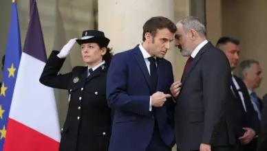 Bravo Makron